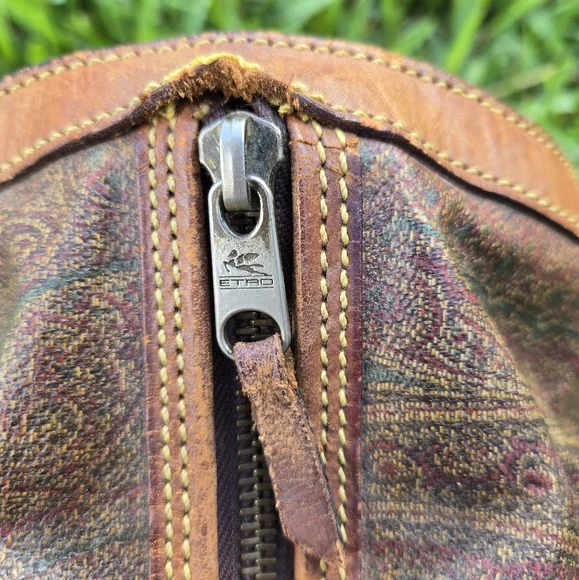 Etro Vintage 16” Travel Duffle Bag – Paisley & Leather – Rehab Project - Picture 13 of 15